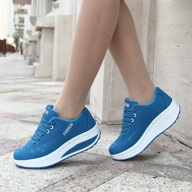 Women's Shoes Outdoor Casual Shoes Autumn Fashion Platform Vulcanized Shoes Flat Sole Walking Shoe Plus Size Lace-up Sneakers - Image 5