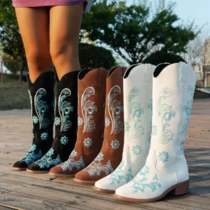 Women's Boots New Embroidered Long Tube Boots Low Heel Calf Waterproof Cold Resistant Comfort Fashion Knight Boots
