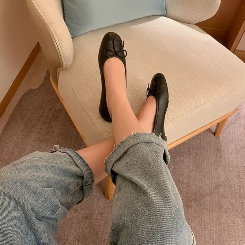 Women's Summer Footwear With Bow Red Shoes For Woman 2024 Round Toe Flat Flats Luxury Leather Casual Young On Sale Offer Fashion - Image 3